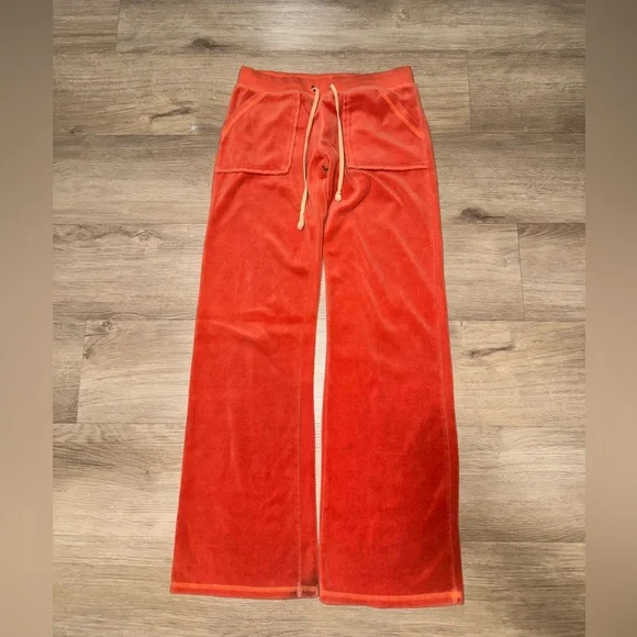 Elegant Red Velour Women's Trousers - Picture 1 of 3